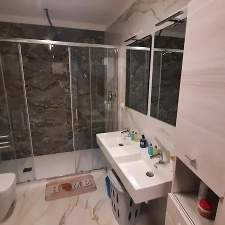 Lumas Apartamento *
